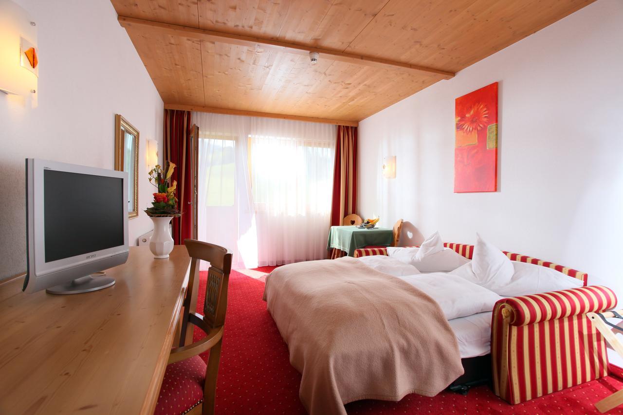 Alpenhotel Landhaus Kuechl 蒂罗尔-基希贝格 外观 照片